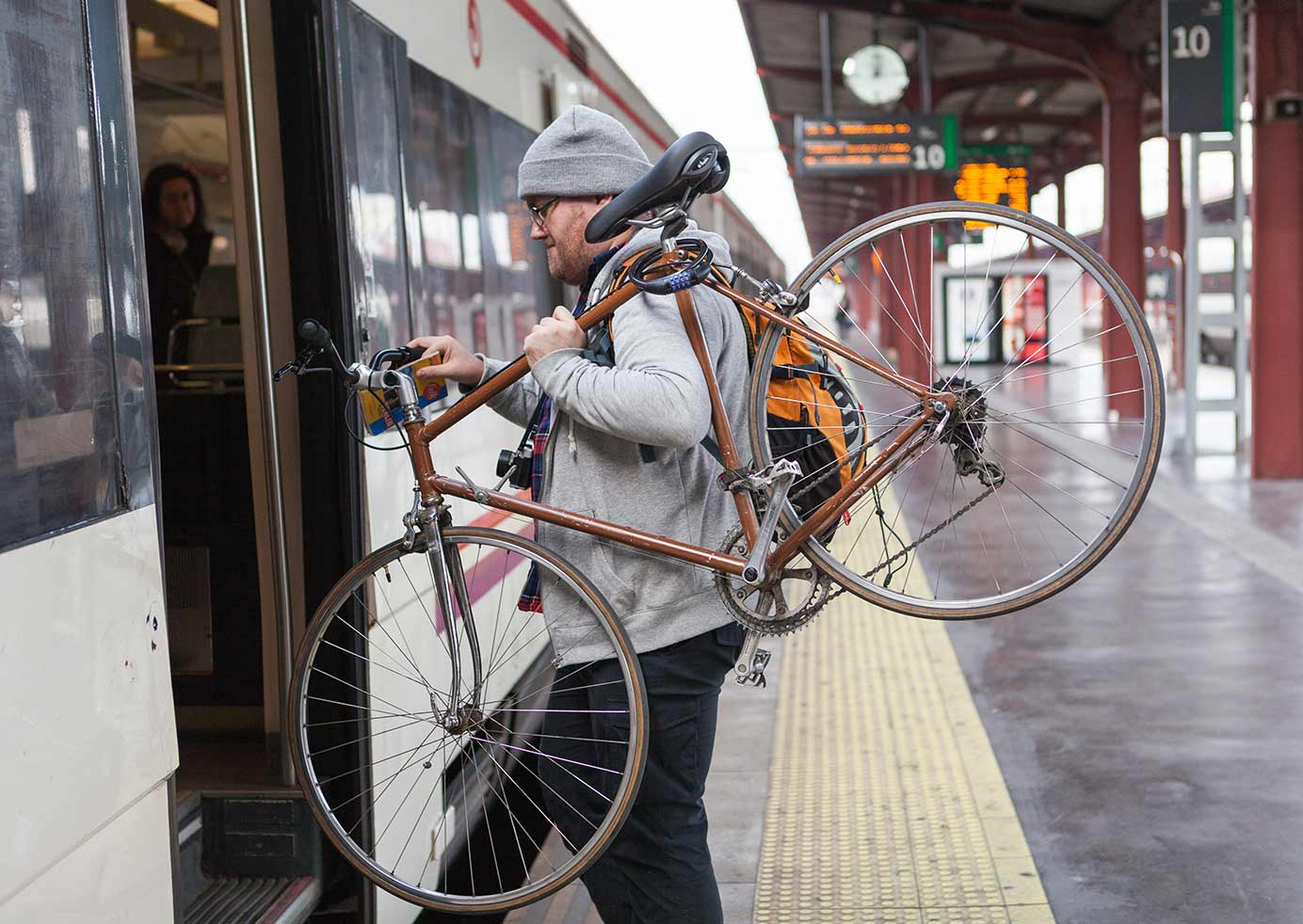 Transport de vélos dans les trains ça se précise Automobile Club Prévention Transport de vélos dans les trains ça se précise Automobile Club Prévention