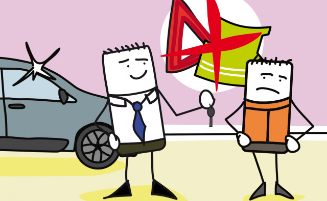 Achat d'une voiture : triangle et gilet toujours inclus ?